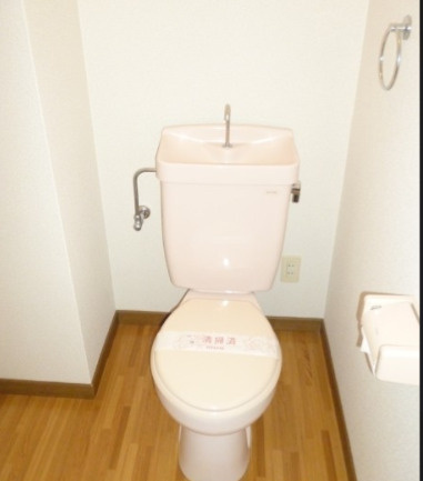 サンガーデン・旭Ａ のトイレ