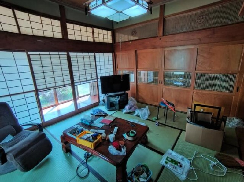 福島市 飯坂町湯野字横町（飯坂温泉駅） 2階建 ５ＳＤＫの和室
