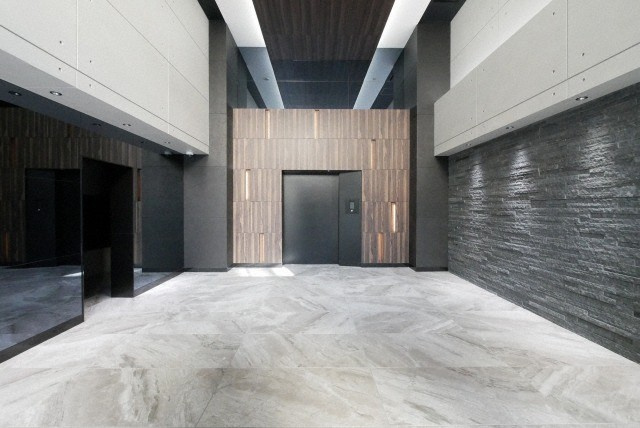 S-RESIDENCE難波大国町Tresのロビー