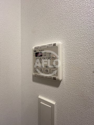 スワンズシティ新大阪ヴィーヴォの洗面所|スワンズシティ新大阪ヴィーヴォ　浴室乾燥機