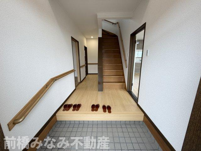 【中古】前橋市二之宮町　４LDKの玄関|落ち着いた玄関です