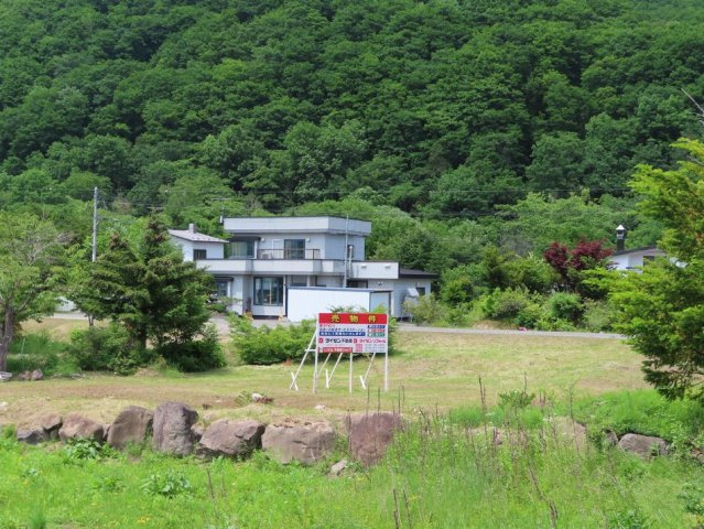北見市留辺蘂町泉355番15、497番18　売地の外観