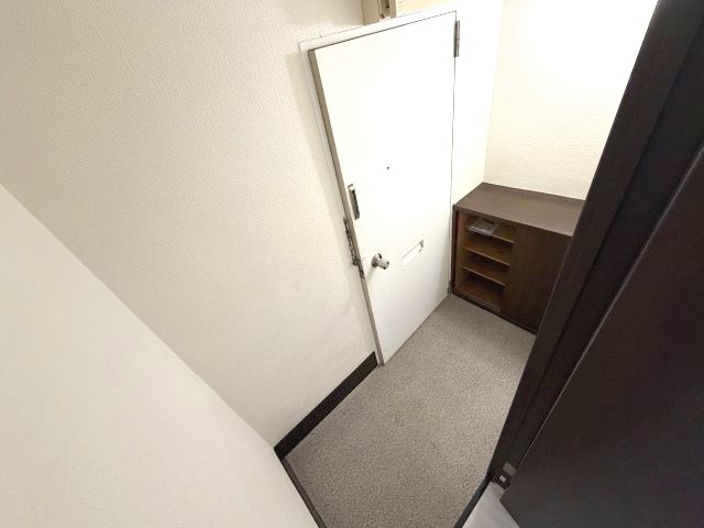 【玄関】 | リュエル岡本