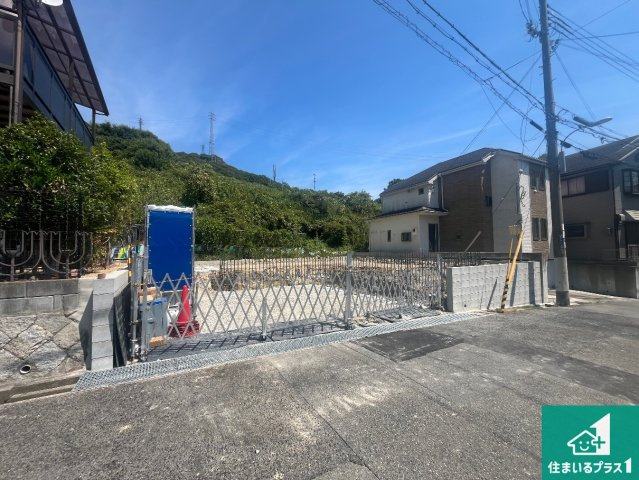 神戸市須磨区緑が丘　第2期　新築一戸建ての外観|周辺は落ち着いた街並みの住宅地！子育てがしやすい住環境です！まだ未完成ですが、現地でしかわからない事もございます。是非一度ご覧ください。