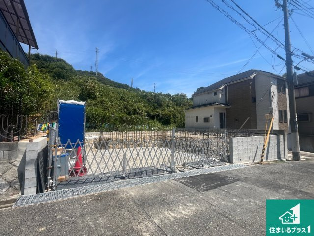 神戸市須磨区緑が丘　第2期　新築一戸建ての外観|周辺は落ち着いた街並みの住宅地！子育てがしやすい住環境です！まだ未完成ですが、現地でしかわからない事もございます。是非一度ご覧ください。