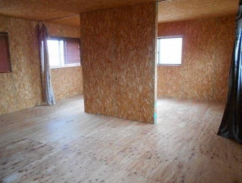 【中古】川越市下広谷中古住宅の洋室|2F 21帖のホールです