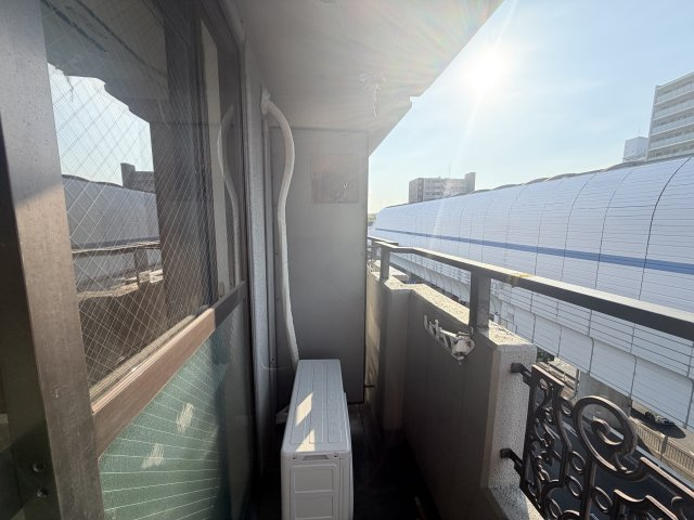 クレアドル芦屋西のバルコニー