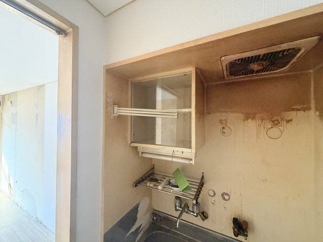 クレアドル芦屋西のキッチン
