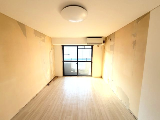 クレアドル芦屋西の居間・リビング
