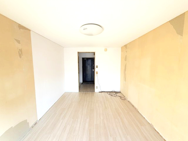 クレアドル芦屋西の居間・リビング
