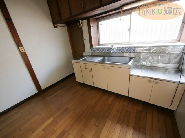 高砂市伊保崎6丁目　中古戸建のキッチン