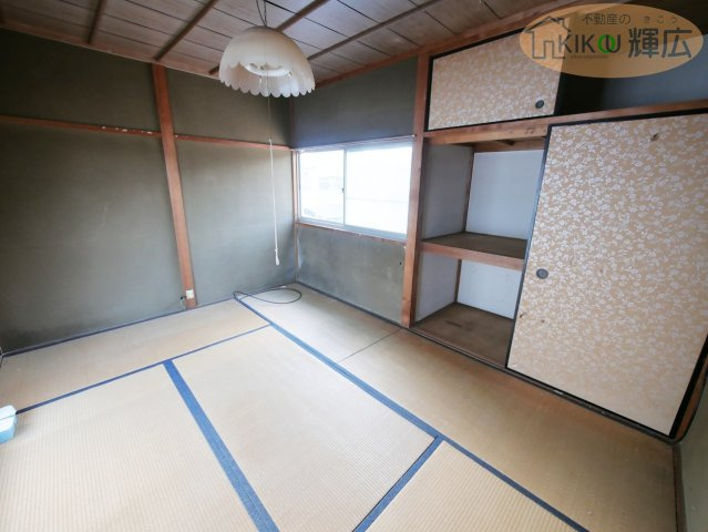 高砂市伊保崎6丁目　中古戸建の寝室