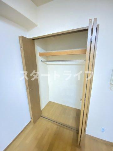 大阪市淀川区西宮原２丁目の賃貸マンションの収納