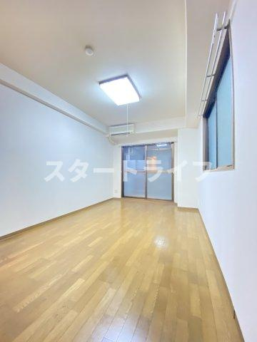 大阪市淀川区西宮原２丁目の賃貸マンションの寝室