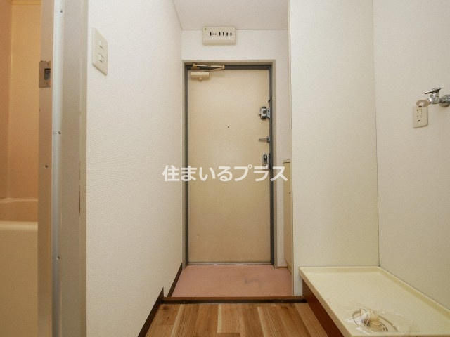 Green Villa森小路の玄関