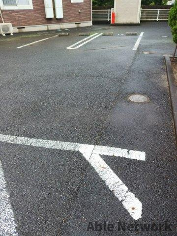 ヴィラ サンライズ ドリームⅡの駐車場