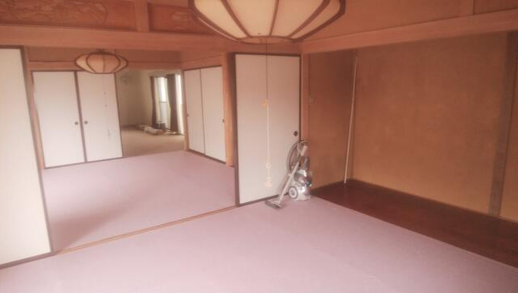 福島市 上浜町（福島駅） 2階建 ５ＳＬＤＫの内装