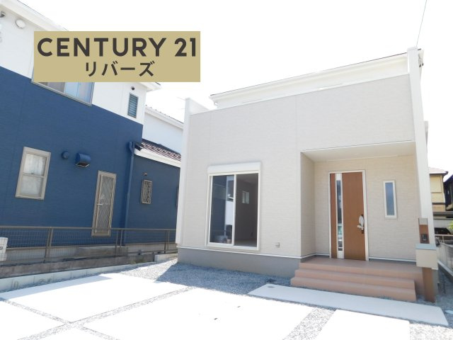 海部郡大治町大字長牧字浦畑の新築一戸建の外観|☆限定１棟☆ 　　新価格！！いつでもご案内できます♪（お問合せ当日、平日、水曜、夜間でもＯＫ）　両面道路！　敷地４５．２２坪！　長期優良住宅♪　駐車並列３台ＯＫ　収納豊富♪　２WAYワイドバルコニー！