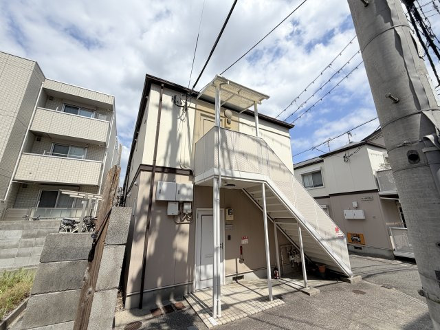 リビング六甲ウエストA棟の外観