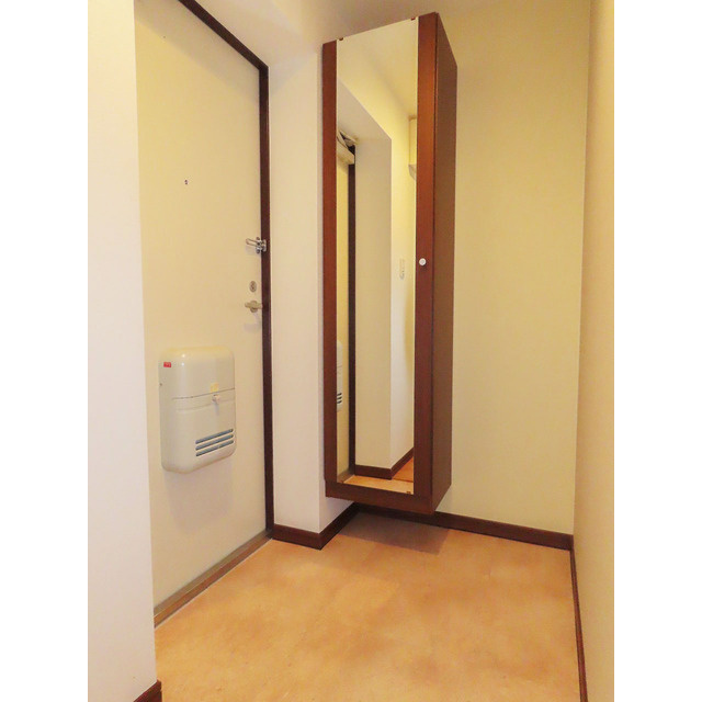 あったかハイツの玄関