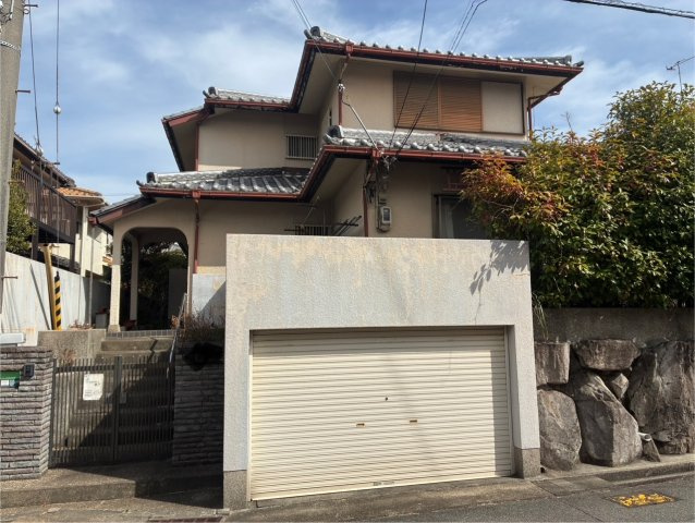 桃山台5丁目古家付土地
