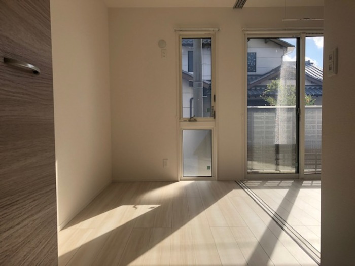 D-ROOM徳益駅前の洋室