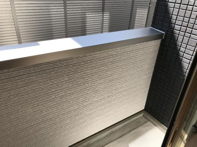 （仮称）吹田市新芦屋新築アパートのバルコニー