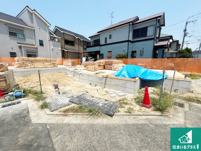 高石市東羽衣　新築一戸建ての外観|現在建築中！落ち着いた街並みで新生活を始めることが出来そう！周辺の物件も併せてご紹介させて頂きます！