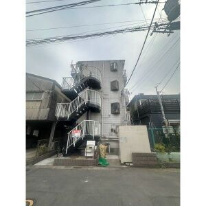 コーポサンライズ西田の外観