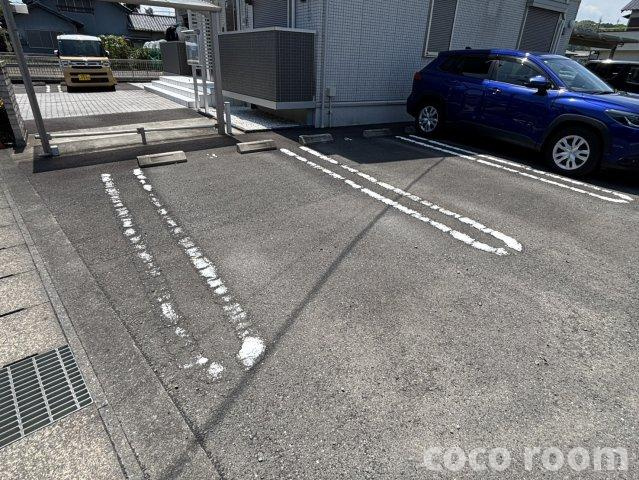 Kinokicaの駐車場