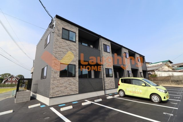 BRAVE BASE江戸屋敷の駐車場|※新築未完成の為別物件の写真になります