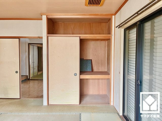 城陽市久世南垣内の収納