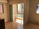 （仮称）吹田市新芦屋新築アパートの居間・リビング