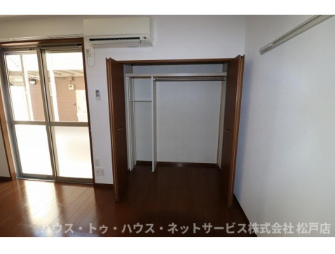 アプローズ馬橋の収納