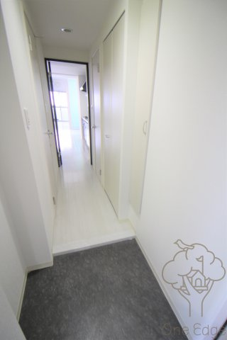 ルヴェール新大阪の玄関
