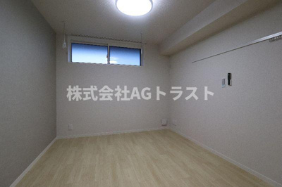 【寝室】 | ルシオル