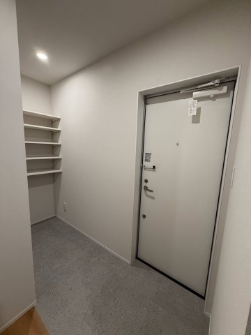 WELLNEST　ROOM　名駅南　B棟の玄関