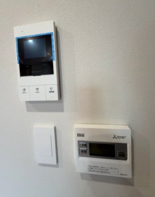 WELLNEST　ROOM　名駅南　B棟のセキュリティ|モニター付きインターホン　給湯器