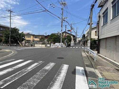 紫野中柏野町 京町家の前面道路含む現地写真