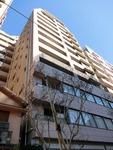 アトラスミオ浅草雷門