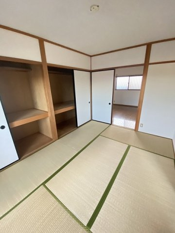 ヴァン・ドゥムールの和室