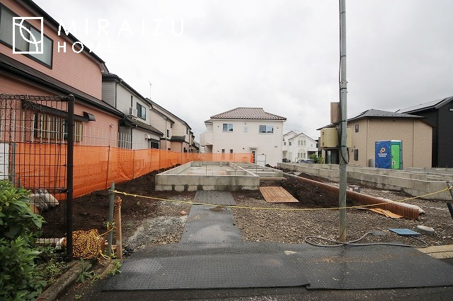 【周辺】 | プライバシー性と開放感を高める住環境。陽当たりの良い開かれたロケーションを活かし、心地よい暮らしをプランニング