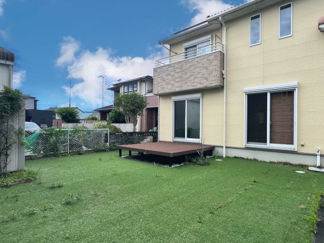 築添町戸建の庭