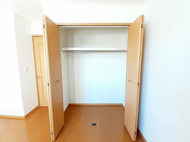 リバーサイド三城の収納