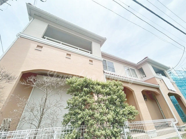 横浜市栄区長尾台町のテラス
