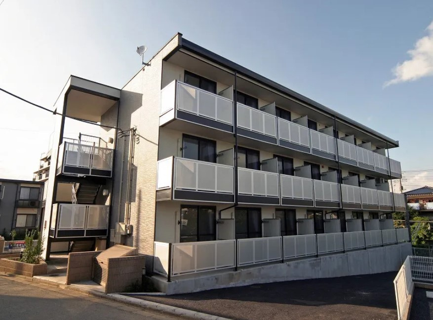 レオパレスオークス土気　弐番館
