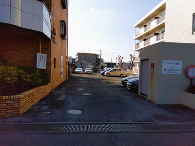 【駐車場】 | サンハイツ石田 | 駐車場完備です
