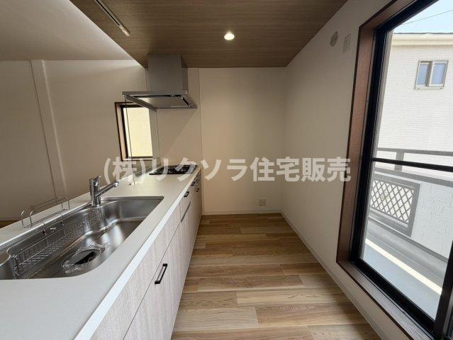 都丘町　中古一戸建てのキッチン|LDK20.0帖
■物件内覧・資金計画相談・住宅ローン相談、リフォーム相談、お問合せ受付中■
※当日・翌日のご内覧、ご相談はお電話でのお問合せがスムーズです！