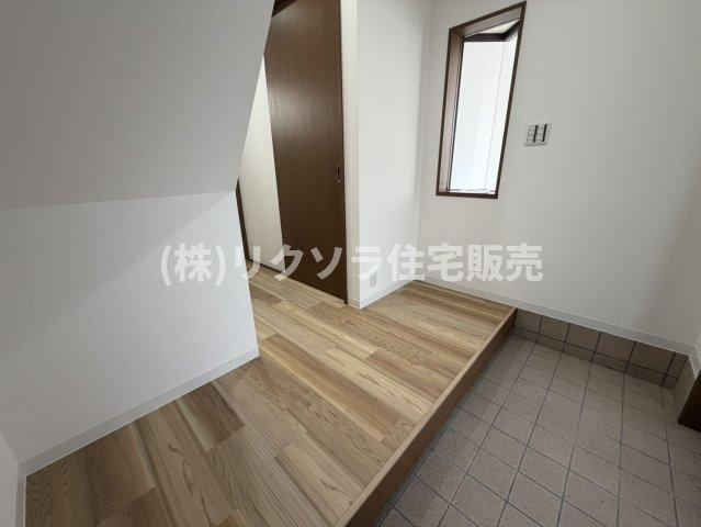 都丘町　中古一戸建ての内装|玄関内部
■物件内覧・資金計画相談・住宅ローン相談、リフォーム相談、お問合せ受付中■
※当日・翌日のご内覧、ご相談はお電話でのお問合せがスムーズです！