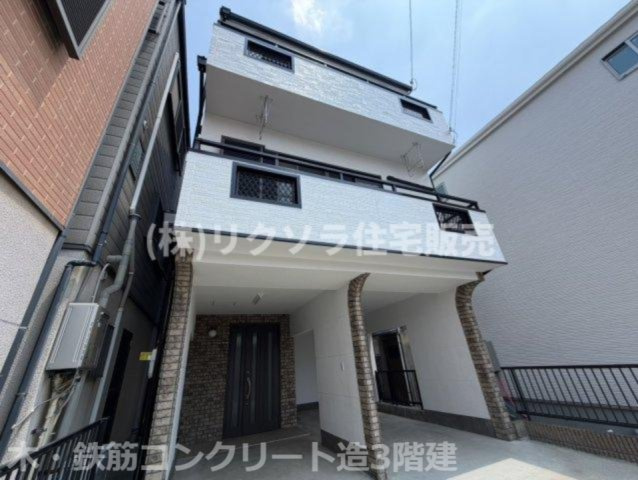 都丘町　中古一戸建ての構造・工法・仕様|木・鉄筋コンクリート造3階建
■物件内覧・資金計画相談・住宅ローン相談、リフォーム相談、お問合せ受付中■
※当日・翌日のご内覧、ご相談はお電話でのお問合せがスムーズです！